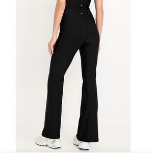 OLD NAVY | Black Extra High-Waisted PowerSoft Flare Leggings (size small)